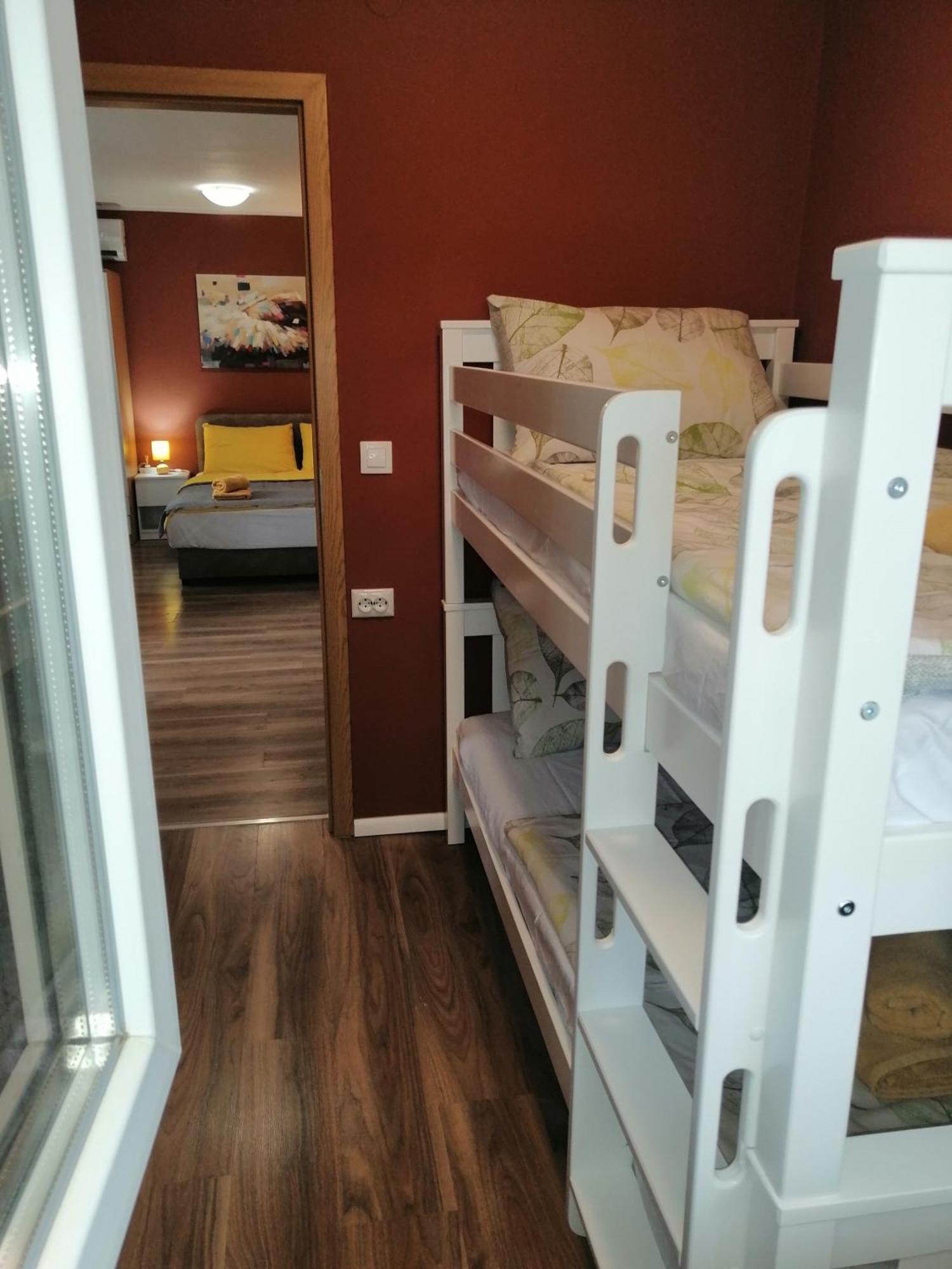 City Break Apartment ซาเกร็บ ภายนอก รูปภาพ